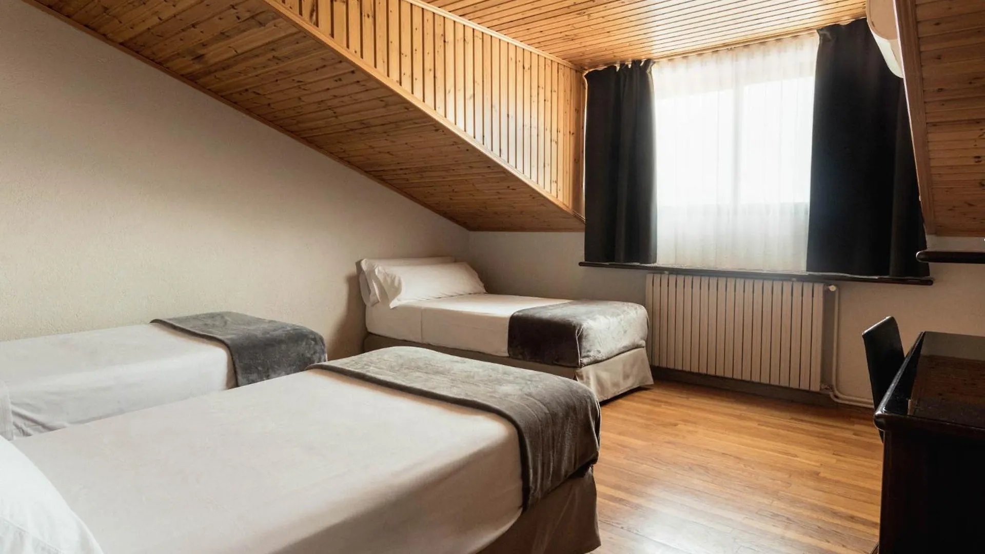 Hotel Terradets Cellers 3*,