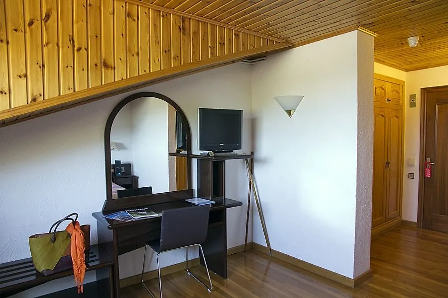 ***  Hotel Terradets Cellers Espanha